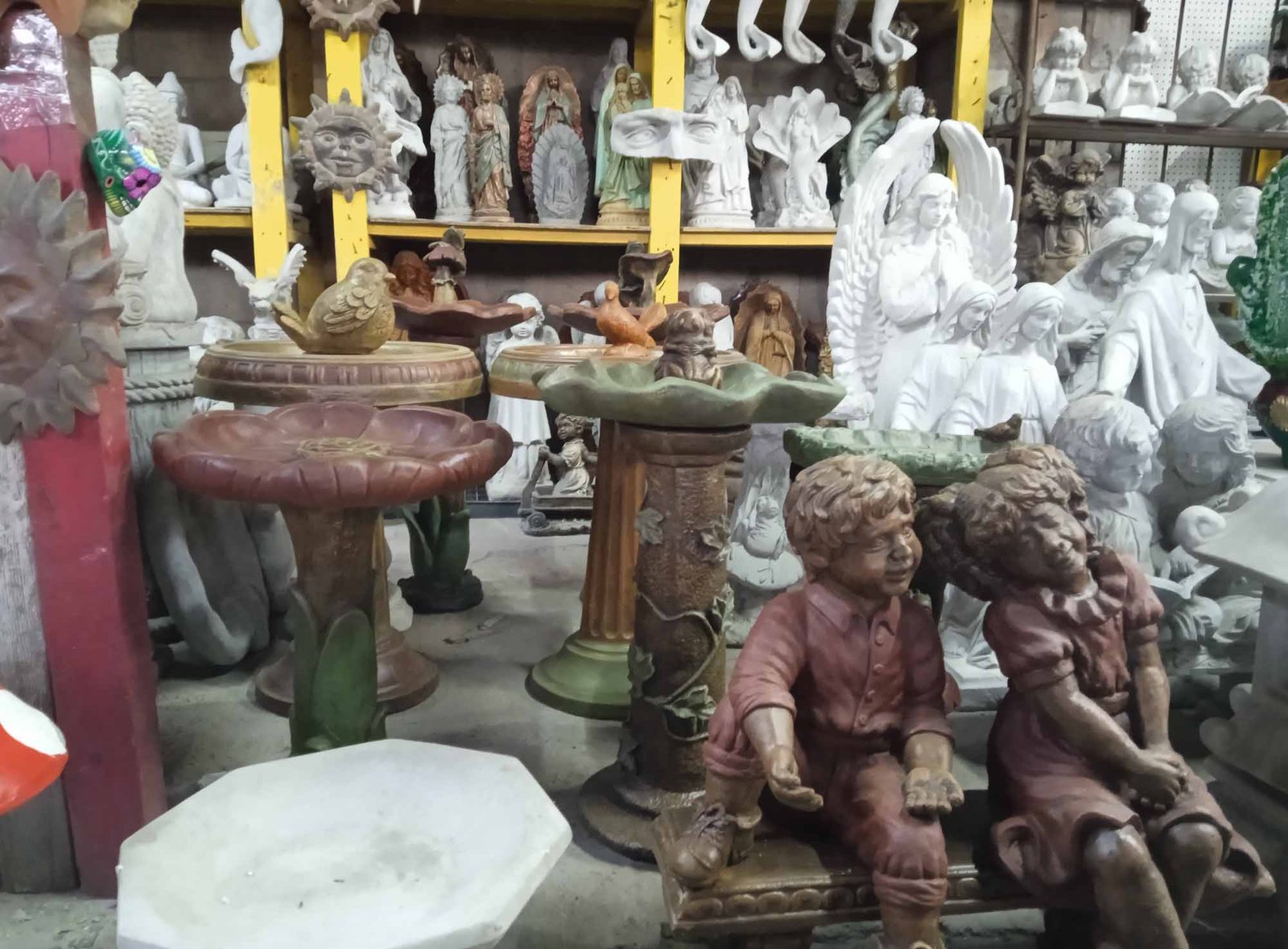 Sestatuas de cemento para jardin